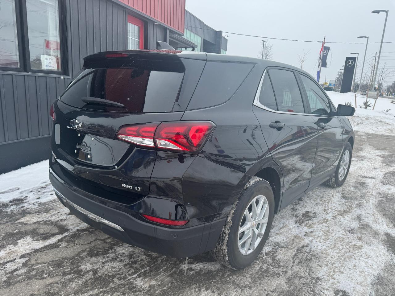 2022 Chevrolet Equinox AWD 4dr LT w/1LT - Photo #3