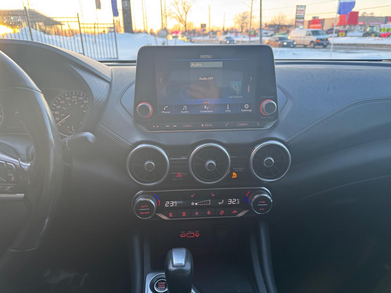 2022 Nissan Sentra SV CVT - Photo #16