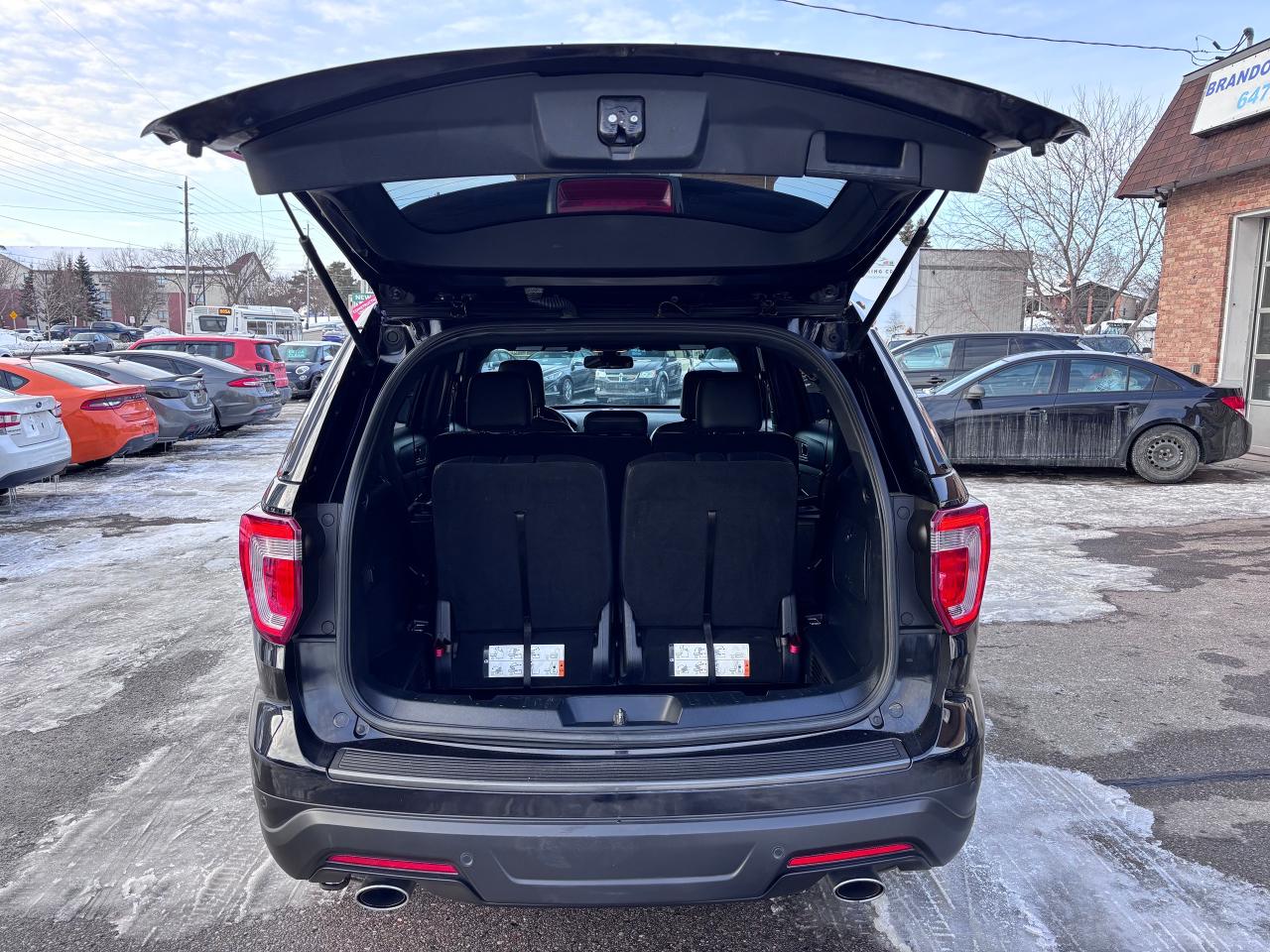 2019 Ford Explorer LOADED 4WD XLT GORGEOUS - Photo #11