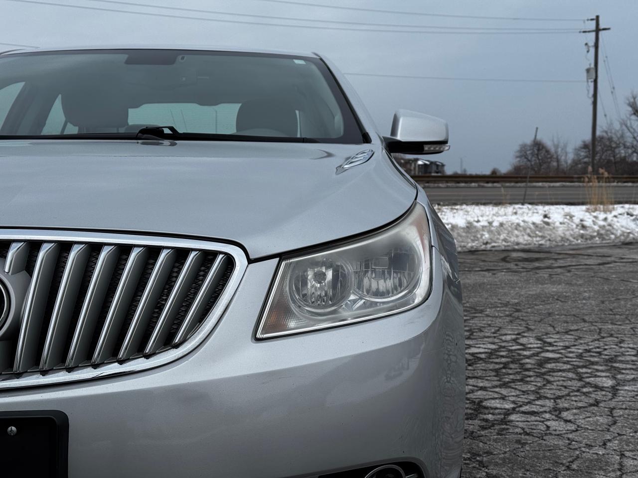 2012 Buick LaCrosse CONVENIENCE **WINTER TIRES** - Photo #11