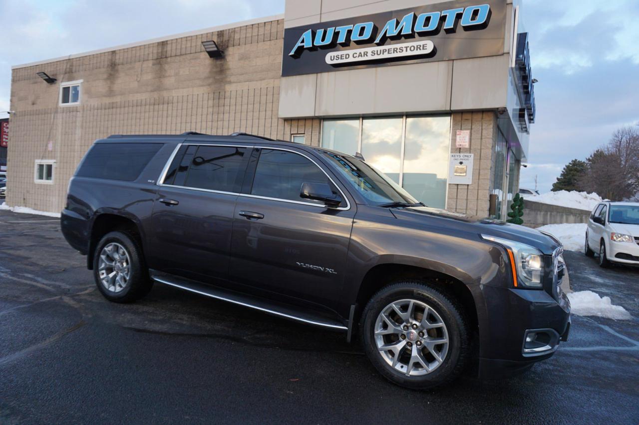 Used 2018 GMC Yukon XL V8 SLT 4WD CERTIFIED *ACCIDENT FREE* CAMERA NAV LEATHER HEATED SEATS SUNROOF CRUISE ALLOYS for sale in Burlington, ON