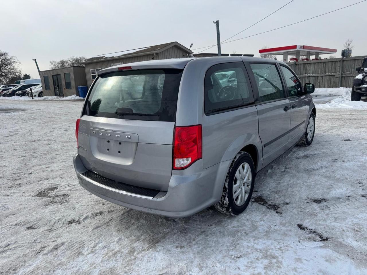 2016 Dodge Grand Caravan CVP, 7 PASSENGER, NO ACCIDENT, AS IS SPECIAL - Photo #5