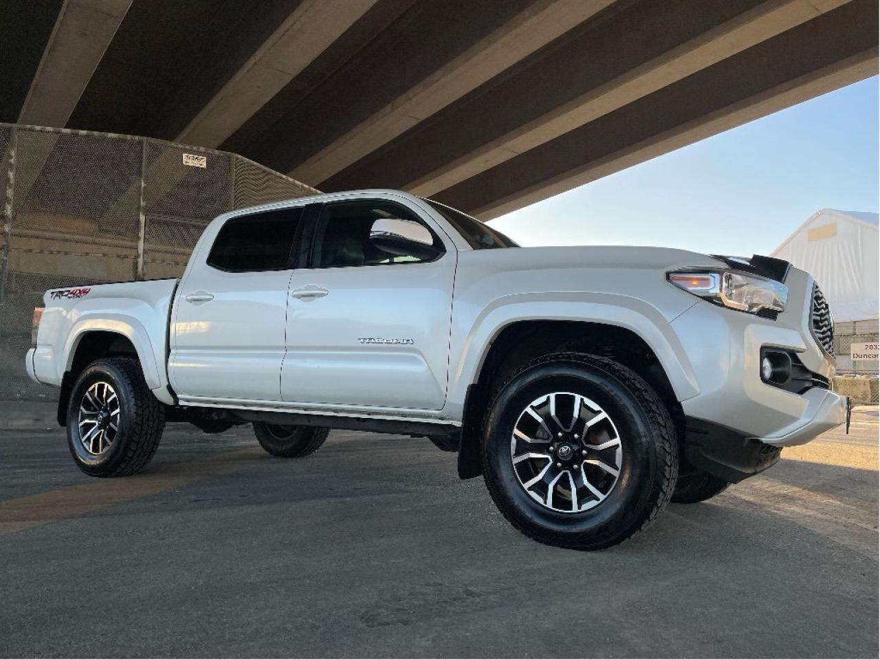 Used 2021 Toyota Tacoma TRD 4WD 6SPD PWR HEATED LEATHER SUNROOF NAVI CAMER for sale in Langley, BC