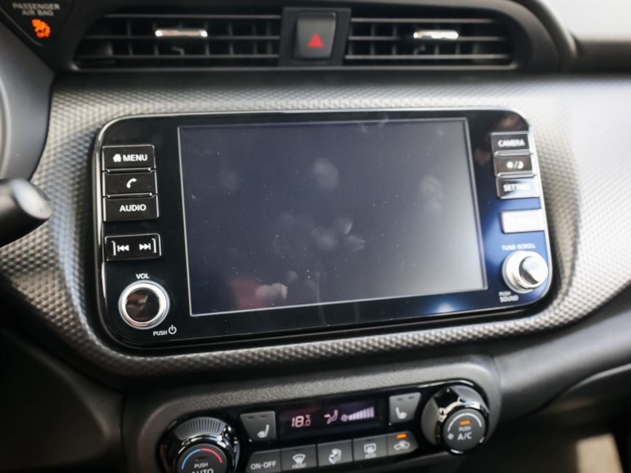 2025 Nissan Kicks Play SV  - Heated Seats -  Apple CarPlay Photo