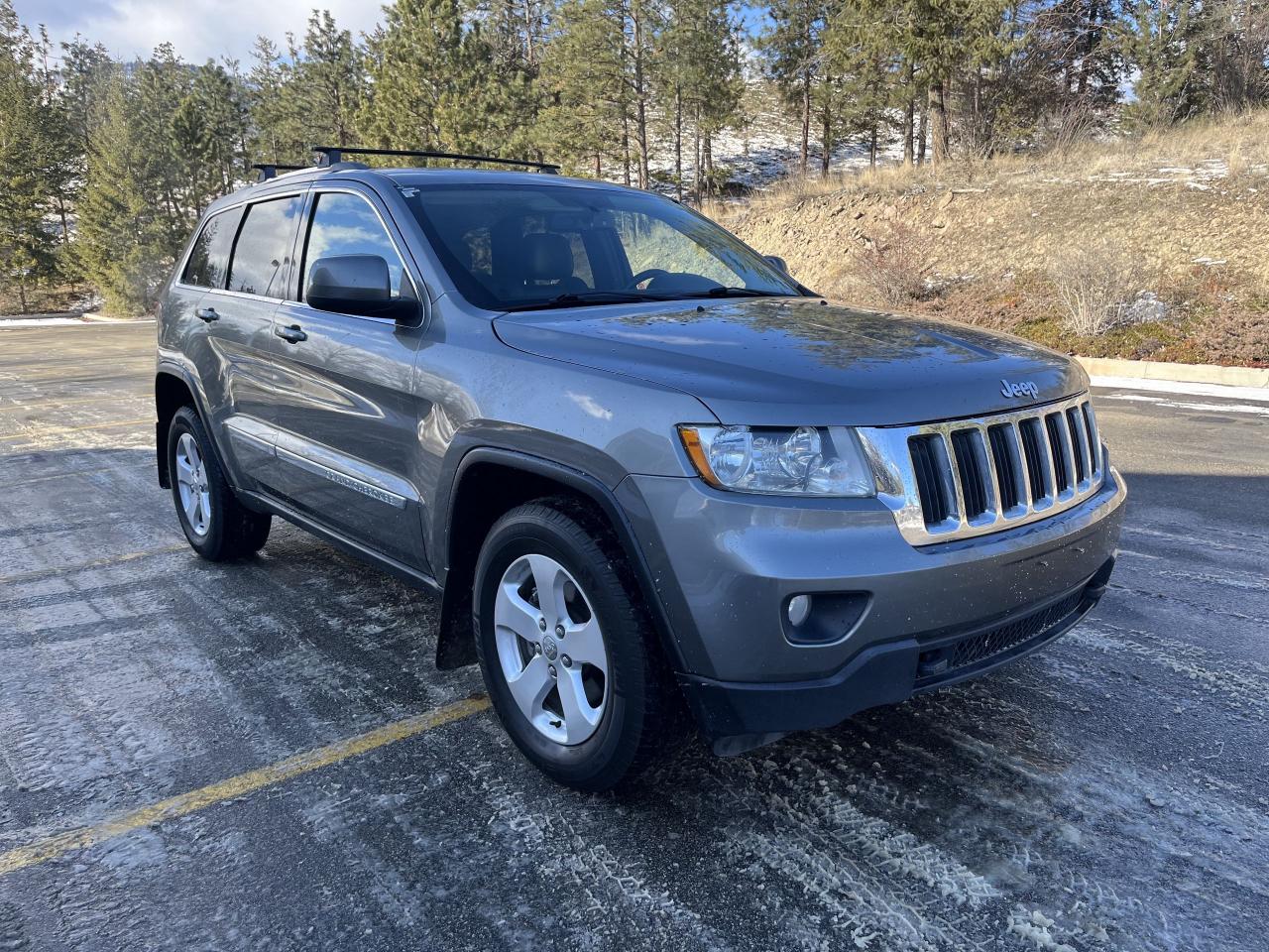 2013 Jeep Grand Cherokee LAREDO 4WD - Photo #6