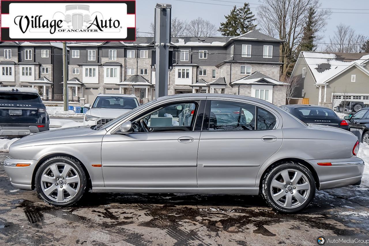 2005 Jaguar X-Type 4dr Sdn 3.0 - Photo #9