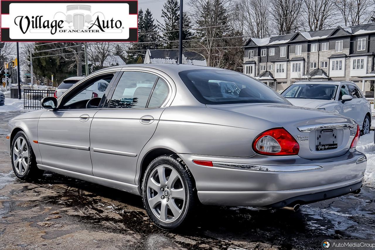 2005 Jaguar X-Type 4dr Sdn 3.0 - Photo #8