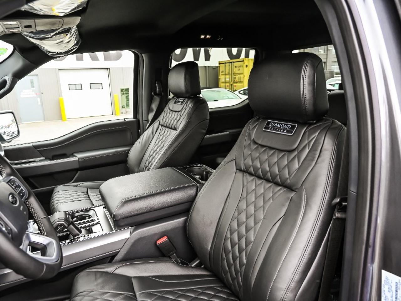 2025 Ford F-150 XLT Photo