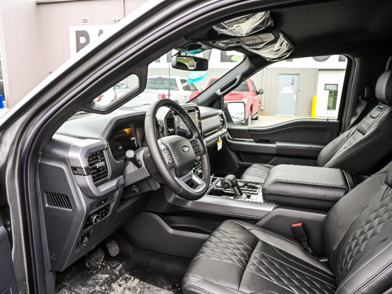 2025 Ford F-150 XLT Photo