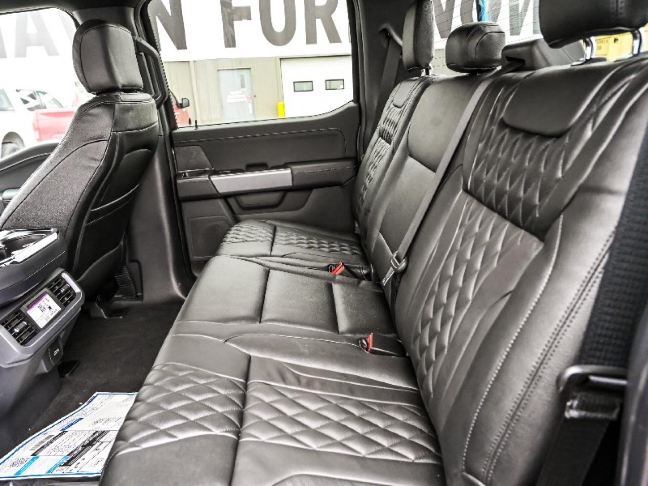 2025 Ford F-150 XLT Photo