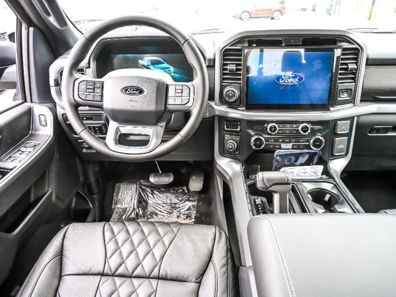 2025 Ford F-150 XLT Photo