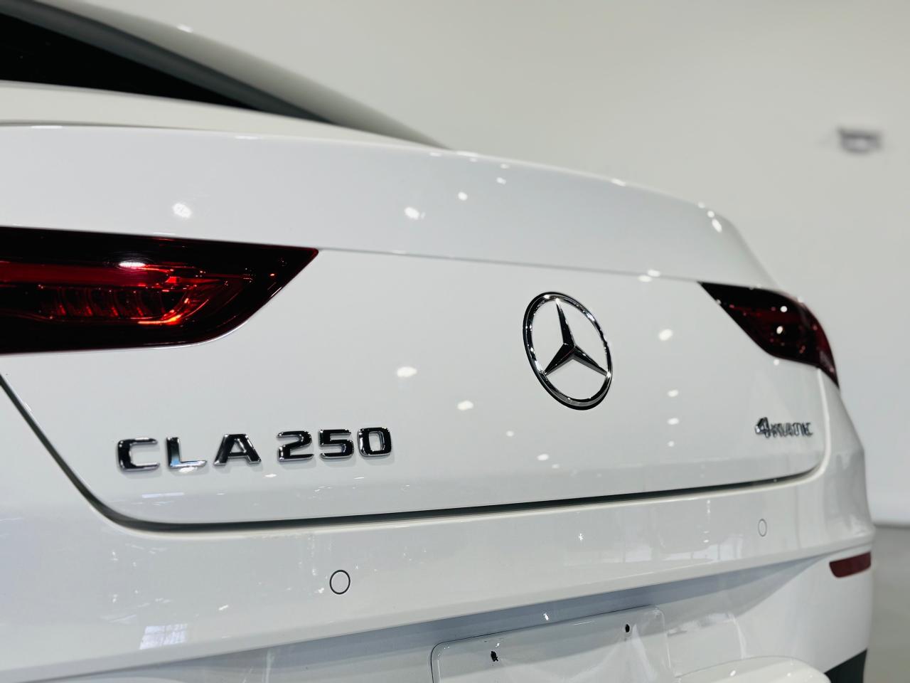 2020 Mercedes-Benz CLA 250 CLA250 4matic - Photo #8