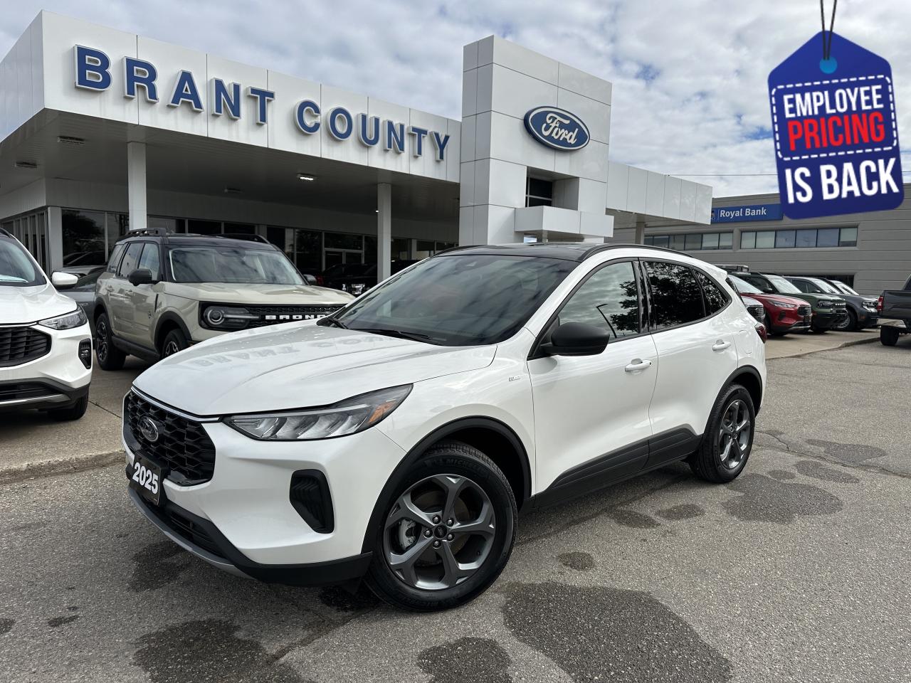 ** PURCHASE PRICE ONLY (Includes) Fords Delivery Allowance ** See dealer for details. *Please note all prices include dealer fees and are plus HST and Licensing.  * Prices in Ontario, Alberta and British Columbia include OMVIC/AMVIC fee (where applicable), accessories, other dealer installed options, administration and other retailer charges.  *The sale price assumes all applicable rebates and incentives (Delivery Allowance/Non-Stackable Cash/3-Payment rebate/SUV Bonus/Winter Bonus, Safety etc All prices are in Canadian dollars (unless otherwise indicated). Retailers are free to set individual