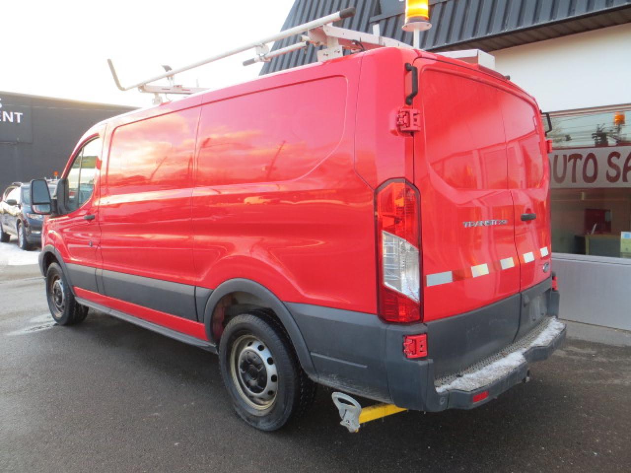 2017 Ford Transit Cargo Van CERTIFIED,T-250,3.7L,SHELVING,LADDER RACK,INVERTER - Photo #5