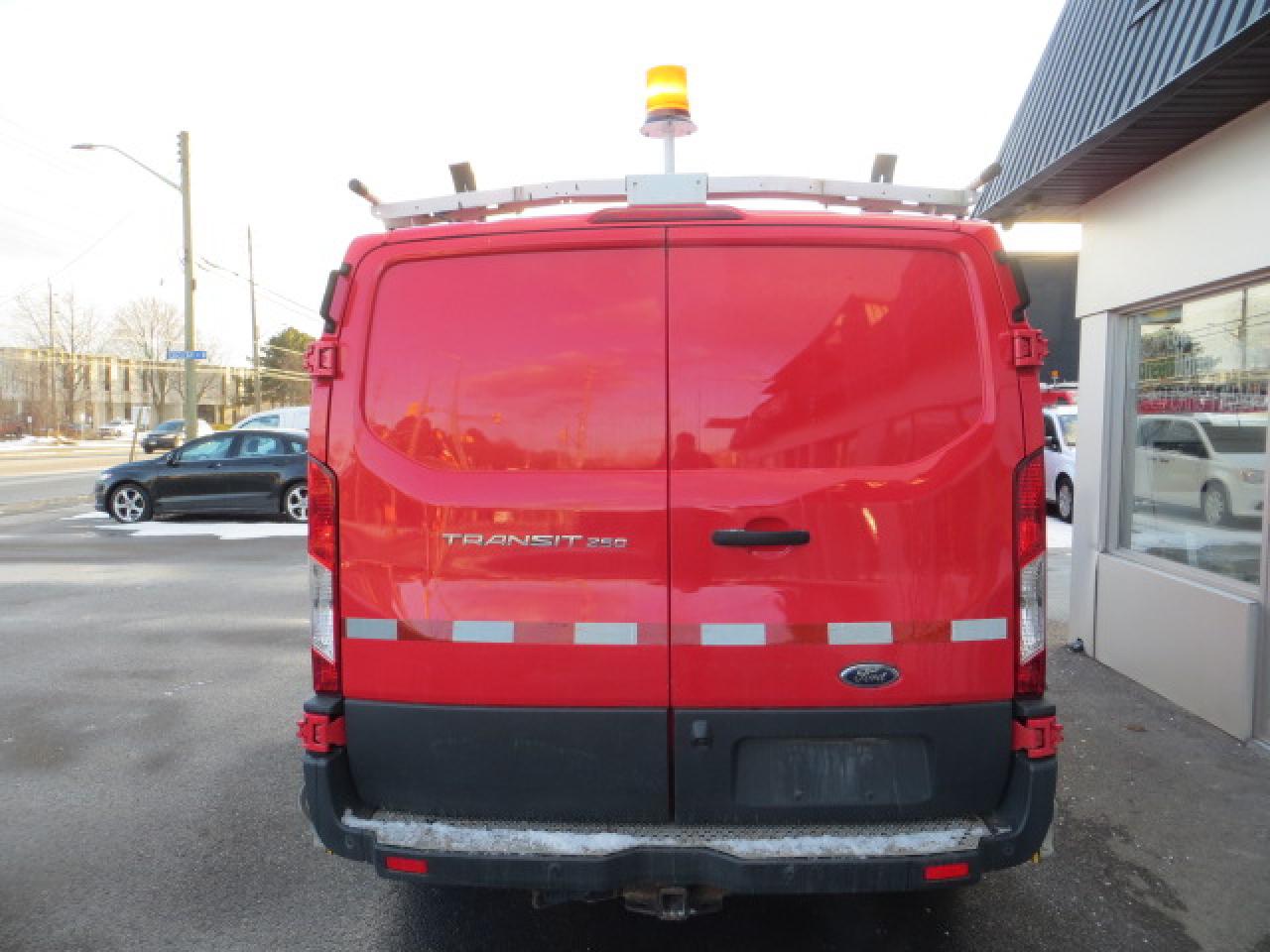 2017 Ford Transit Cargo Van CERTIFIED,T-250,3.7L,SHELVING,LADDER RACK,INVERTER - Photo #6
