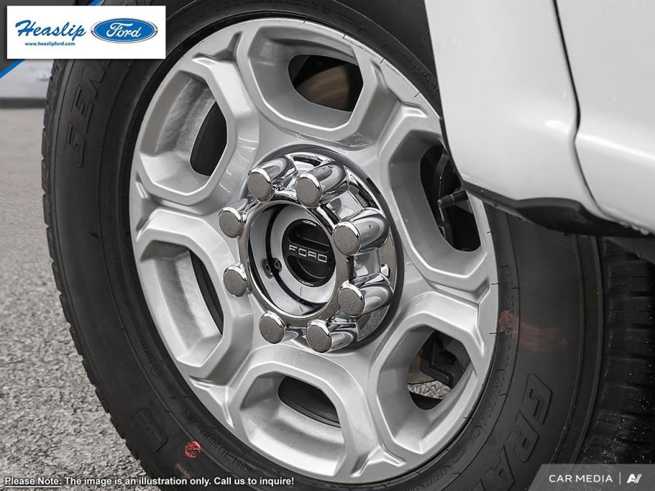 2025 Ford F-350 Super Duty SRW XLT Photo5