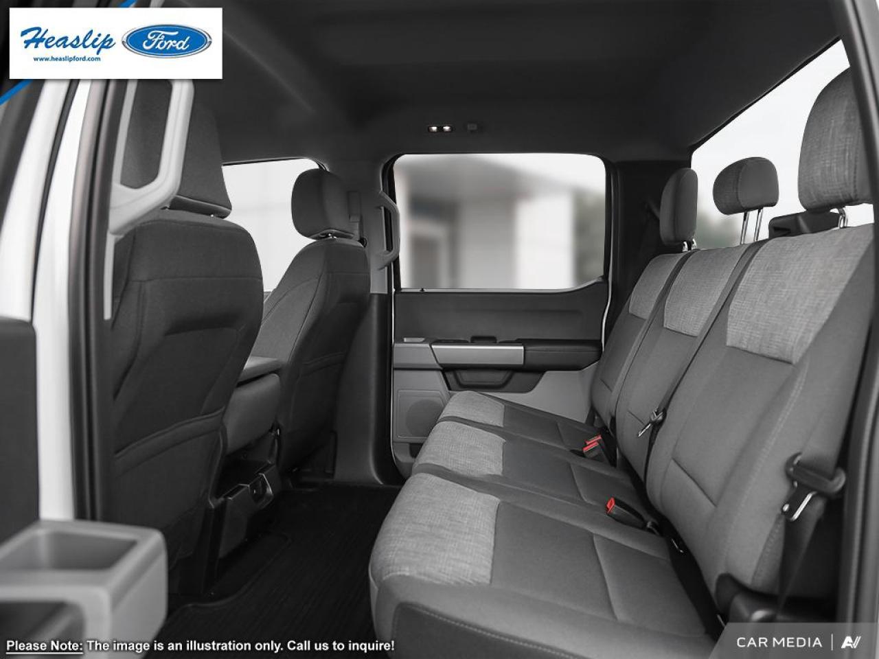 2025 Ford F-350 Super Duty SRW XLT Photo5
