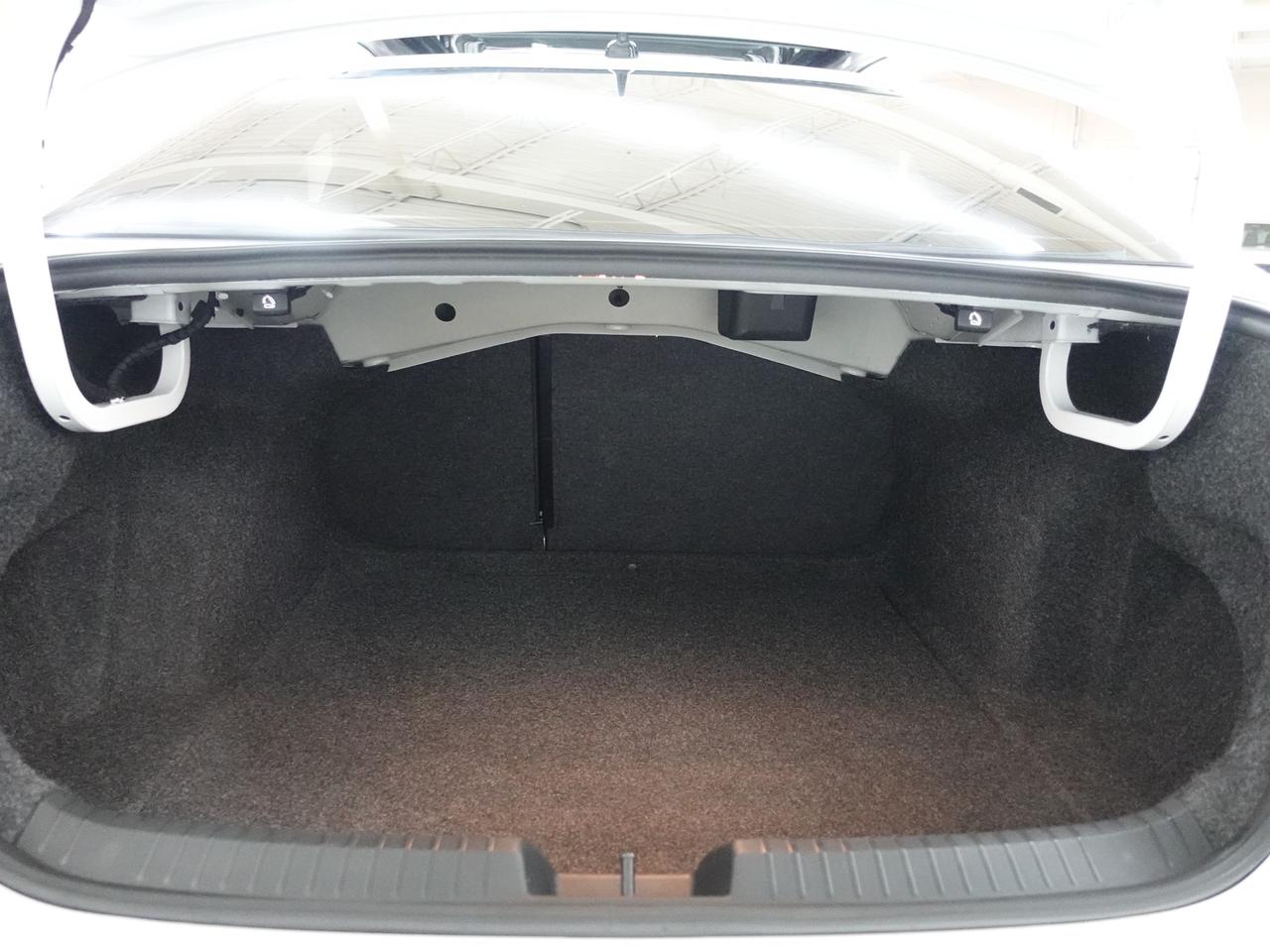 2023 Volkswagen Jetta HIGHLINE | Nav | Leather | Panoroof | AmbientLight Photo