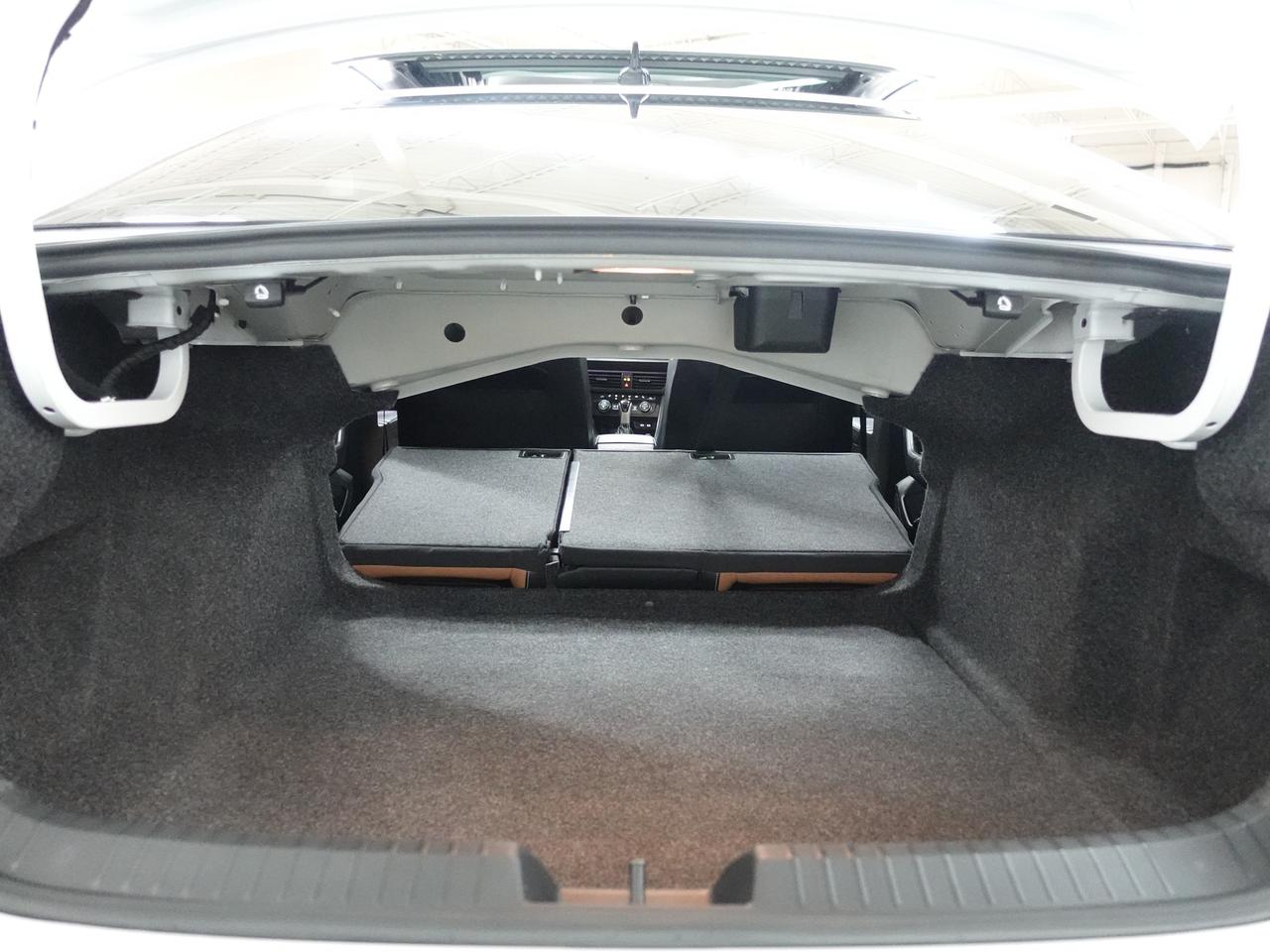 2023 Volkswagen Jetta HIGHLINE | Nav | Leather | Panoroof | AmbientLight Photo