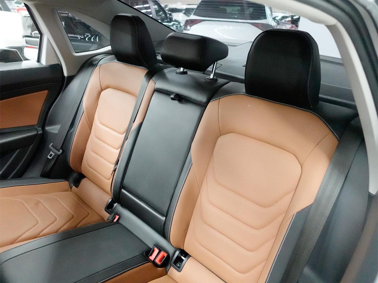 2023 Volkswagen Jetta HIGHLINE | Nav | Leather | Panoroof | AmbientLight Photo