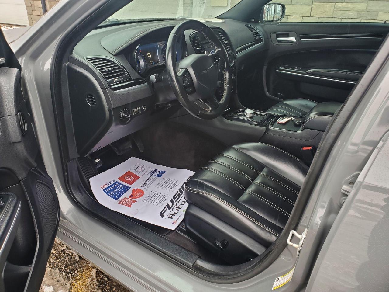 2018 Chrysler 300 300S-LEATHER-REAR CAMERA-HEATED SEATS-BLUETOOTH - Photo #10
