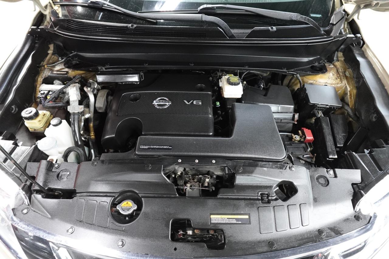 2013 Nissan Pathfinder SL MODEL,ONE OWNER,ALL SERVICE RECORDS,NO ACCIDENT - Photo #36
