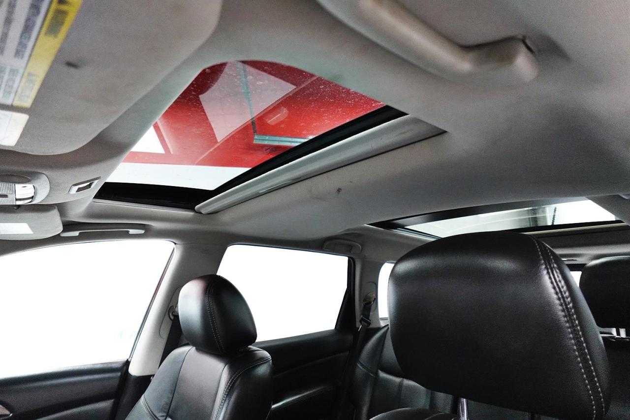 2013 Nissan Pathfinder SL MODEL,ONE OWNER,ALL SERVICE RECORDS,NO ACCIDENT - Photo #16