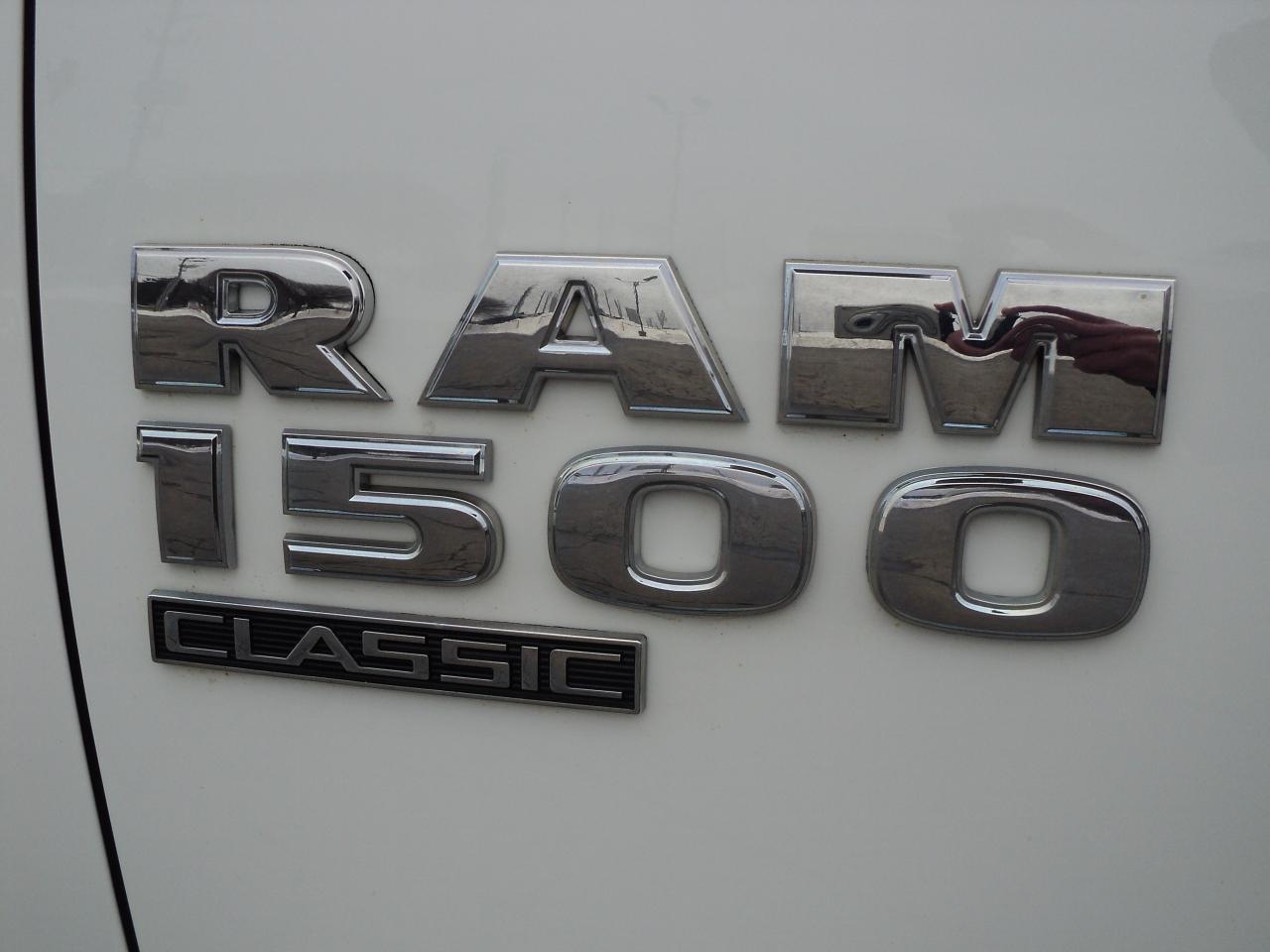 2020 RAM 1500 Classic SLT QuadCab 4x4 3.6L6cyl  6'4" Box BackUpCan - Photo #26