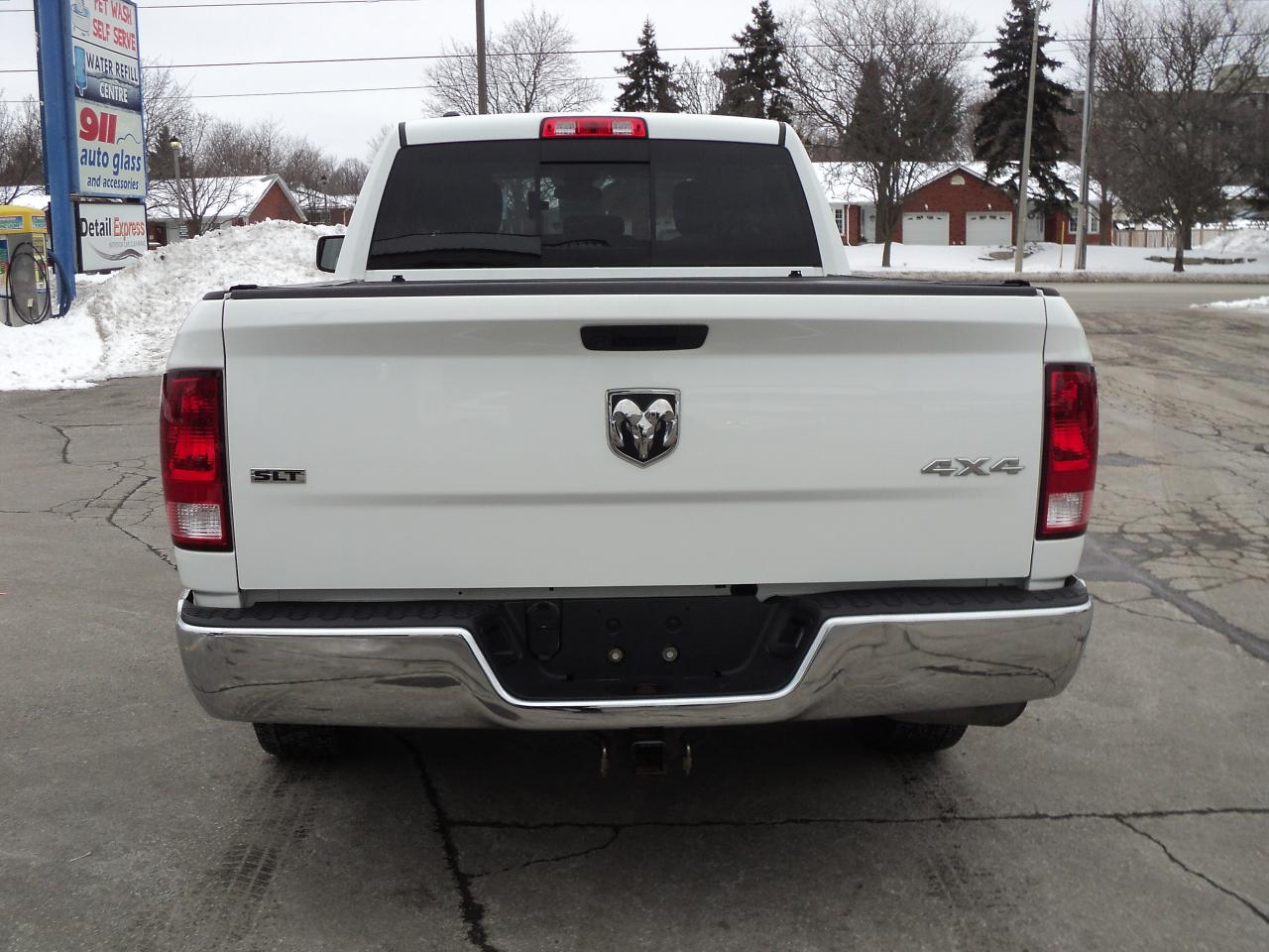 2020 RAM 1500 Classic SLT QuadCab 4x4 3.6L6cyl  6'4" Box BackUpCan - Photo #8