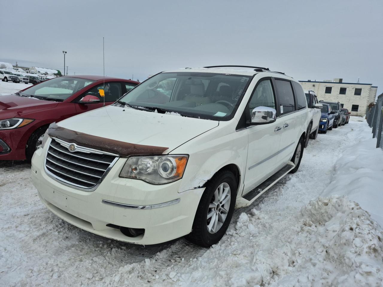 Used 2010 Chrysler Town & Country LIM for sale in Innisfil, ON