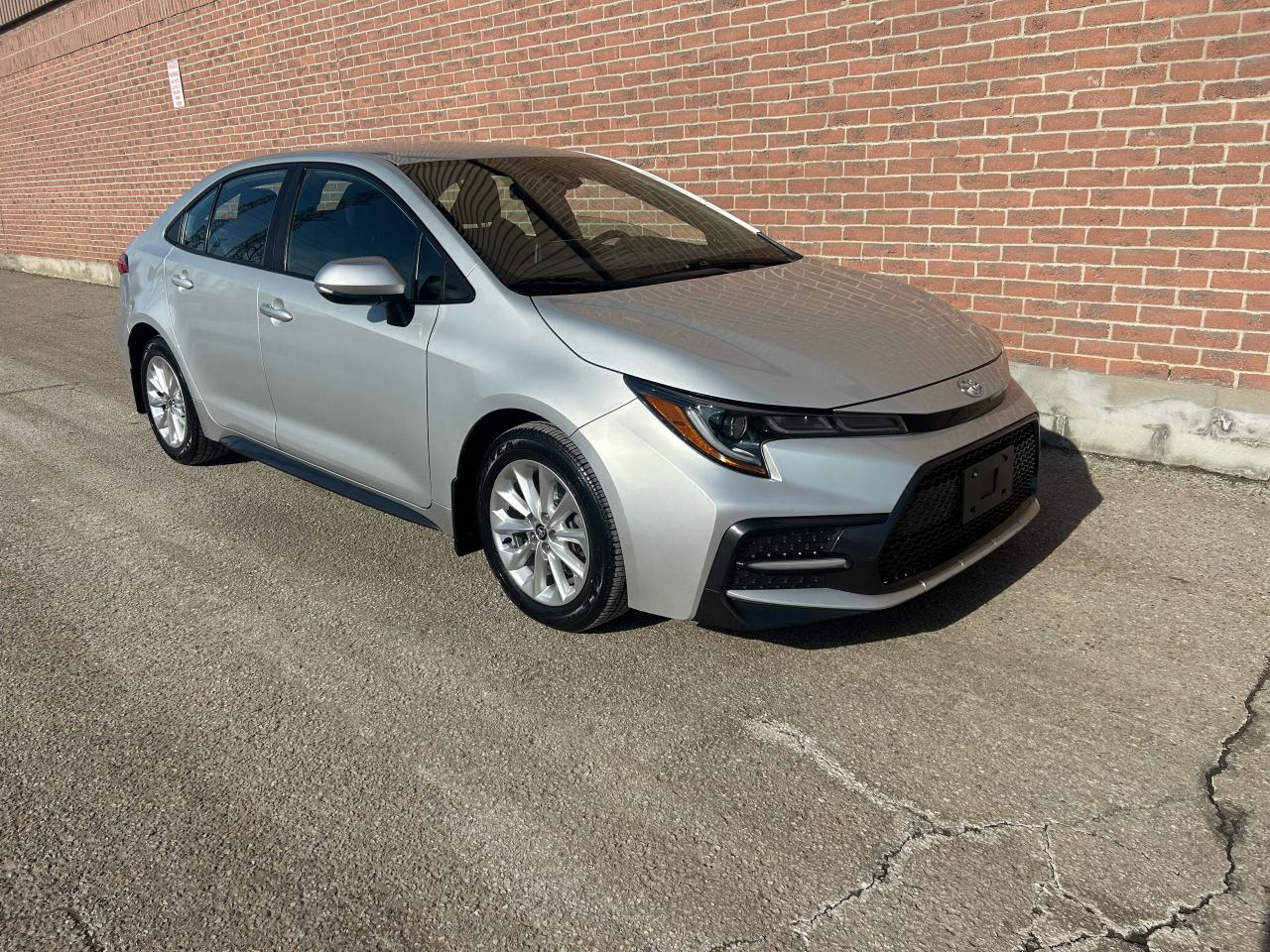 2021 Toyota Corolla SE - Photo #6