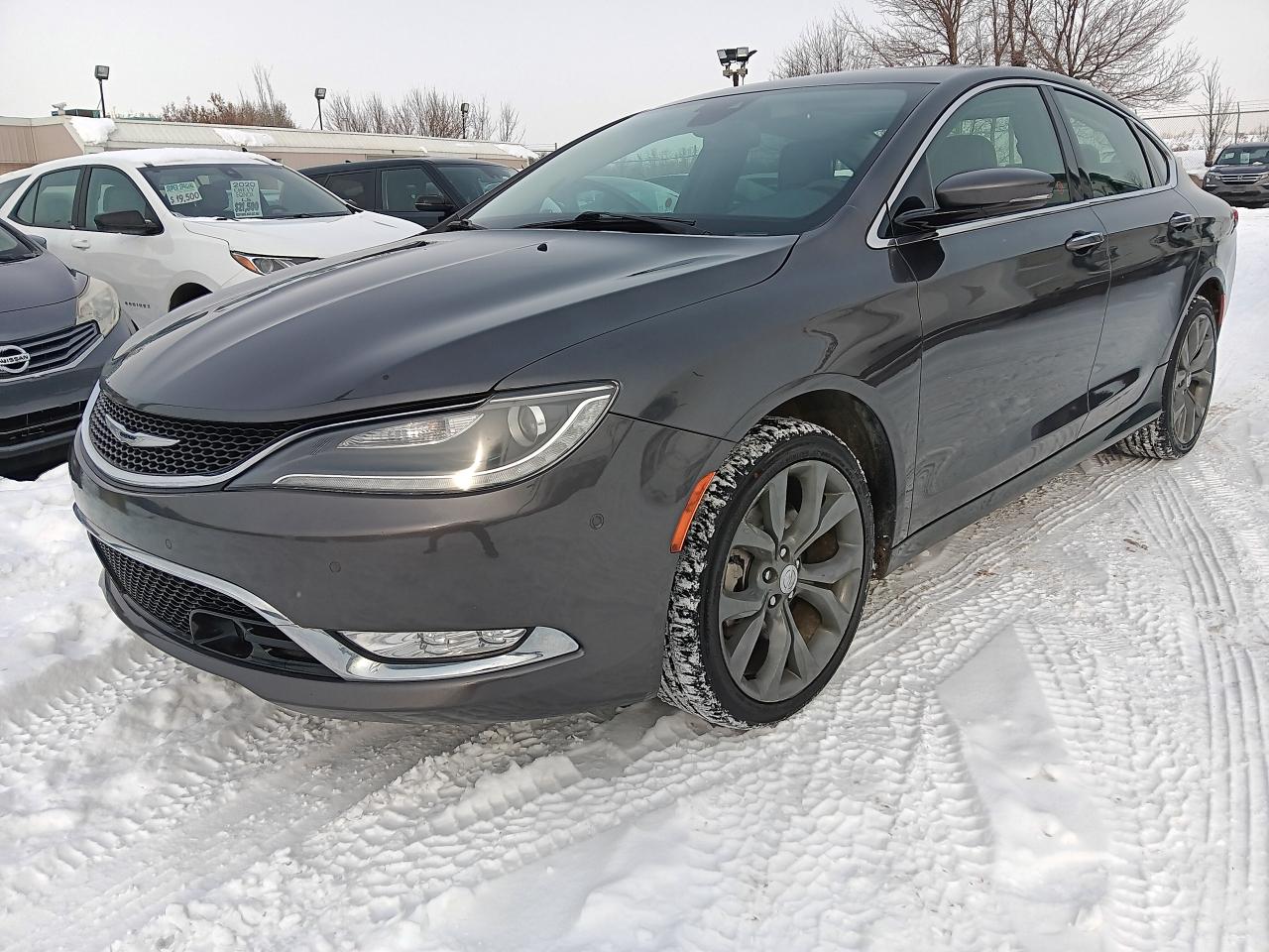 Used 2015 Chrysler 200 C AWD, Leather, Nav, Bspot, Lane Assist, Sunroof for sale in Edmonton, AB