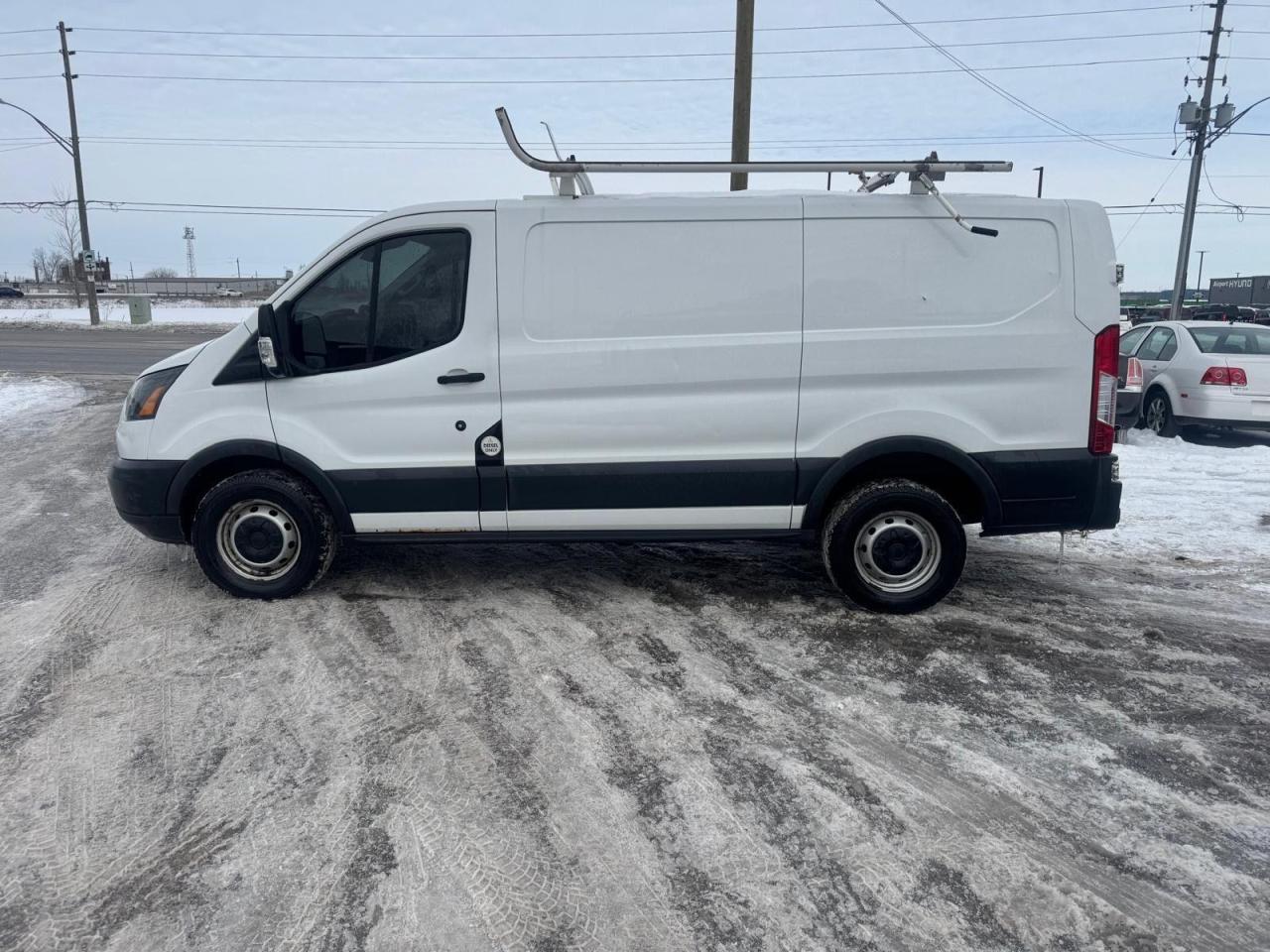 2015 Ford Transit Cargo Van T250, LOW ROOF, 130" WB, DIESEL, RUNS WELL, AS IS - Photo #2