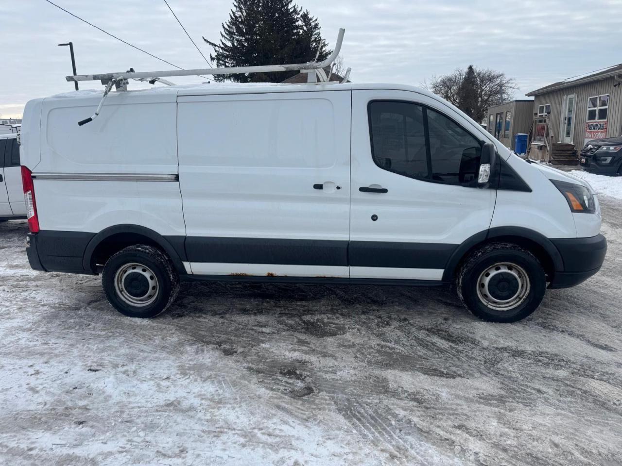 2015 Ford Transit Cargo Van T250, LOW ROOF, 130" WB, DIESEL, RUNS WELL, AS IS - Photo #6