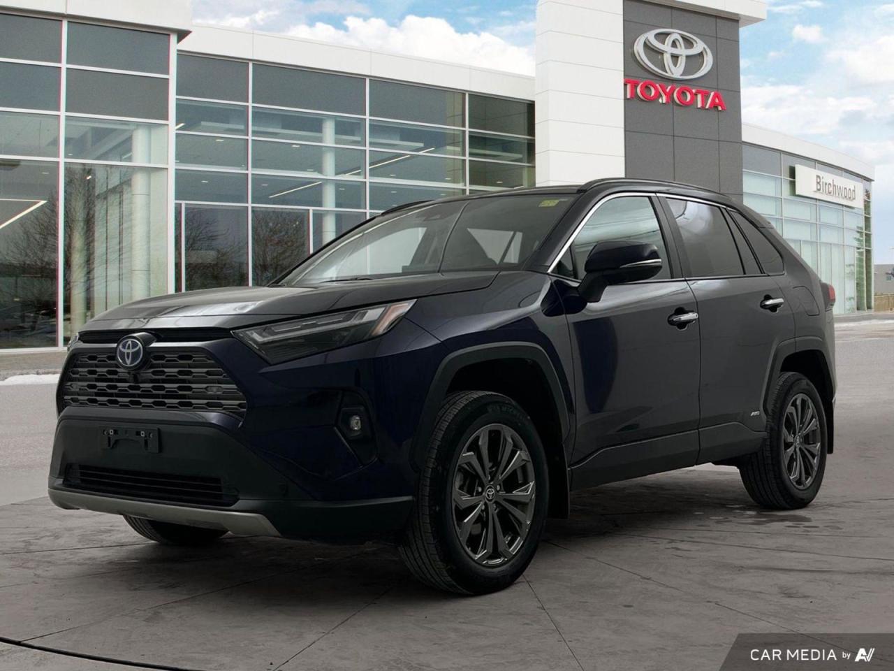 Used 2022 Toyota RAV4 Hybrid Limited Lease Return | CPO | Moonroof for sale in Winnipeg, MB