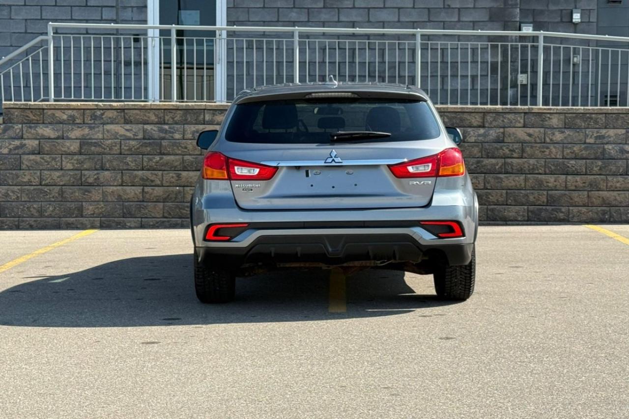 2018 Mitsubishi RVR SE AWC | WINTER SALE! Photo3