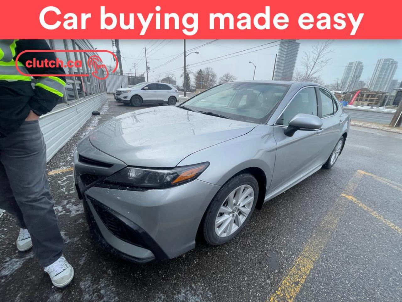 Used 2022 Toyota Camry SE w/ Apple CarPlay, Heated Steering Wheel, Heated Front Seats for sale in Toronto, ON