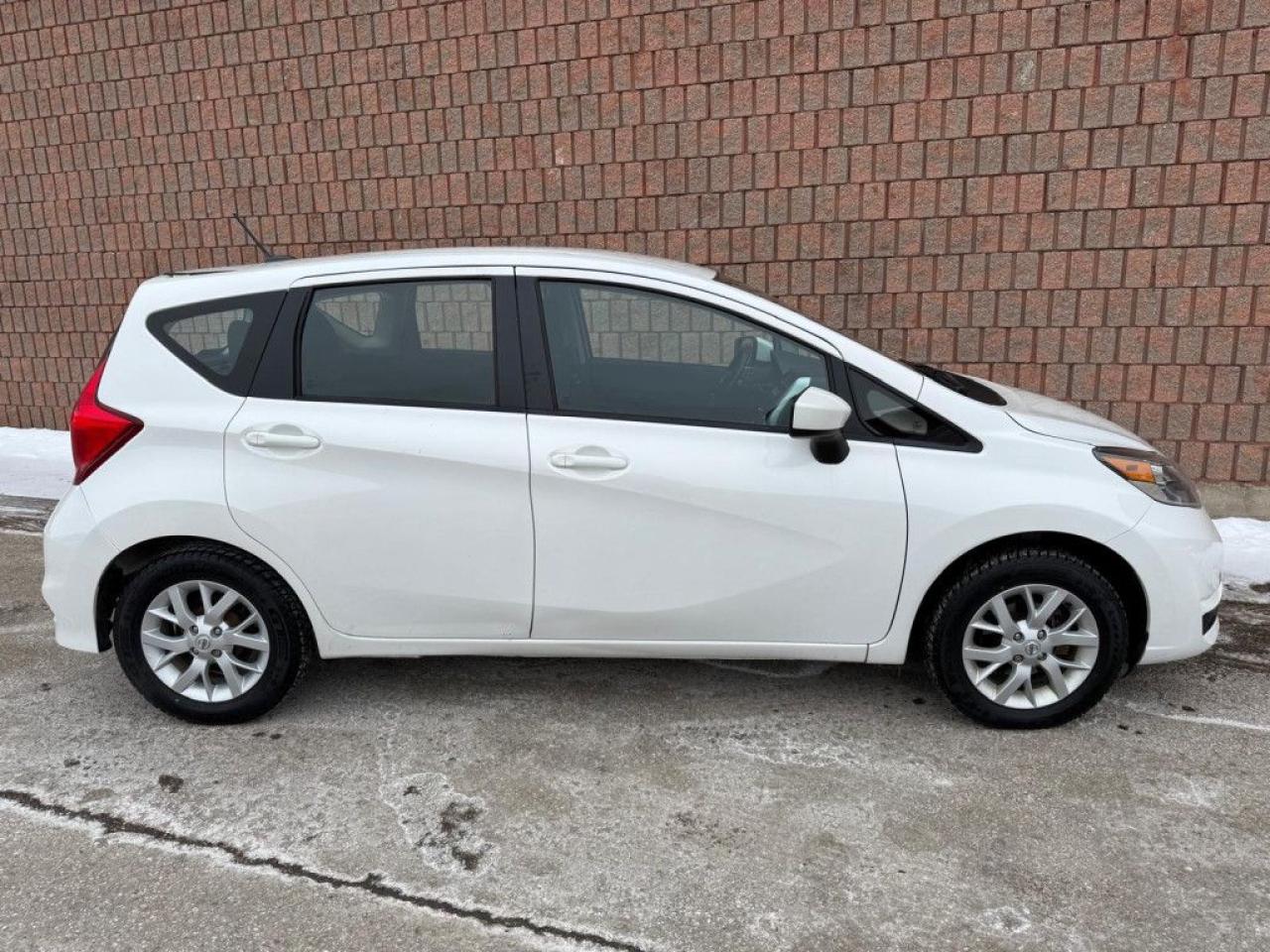 2017 Nissan Versa Note SV | BACKUP CAM | ALLOY WHEELS | BLUETOOTH | HEATED SEATS | REMOTE STARTER | - Photo #6