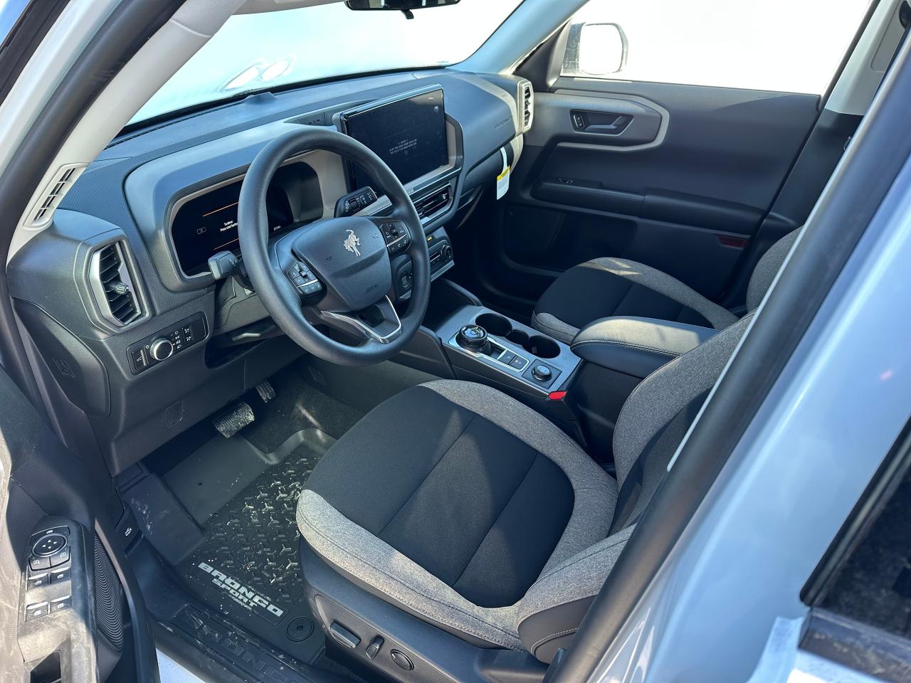 2025 Ford Bronco Sport BIG BEND 4x4 200A Photo3