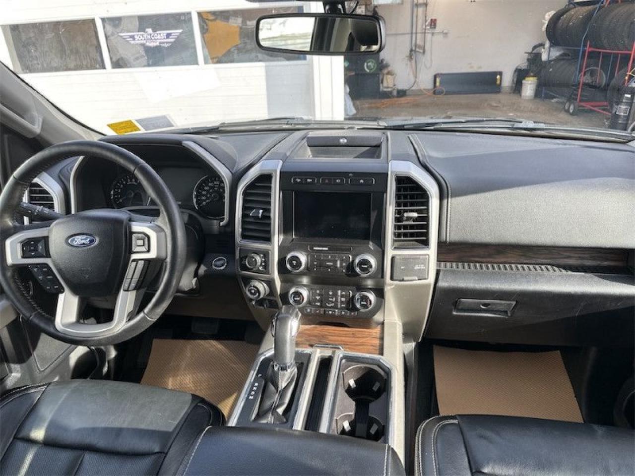 2019 Ford F-150 Lariat   - Leather Seats - Sunroof Photo5