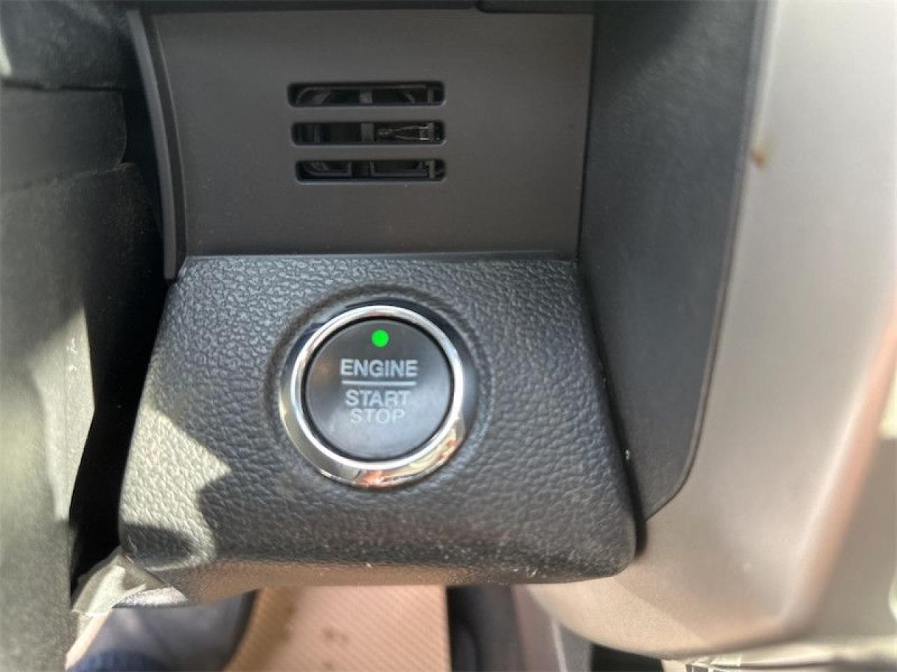 2019 Ford F-150 Lariat   - Leather Seats - Sunroof Photo5
