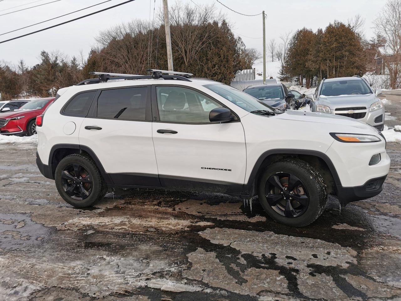 2018 Jeep Cherokee SPORT 4WD - Photo #6