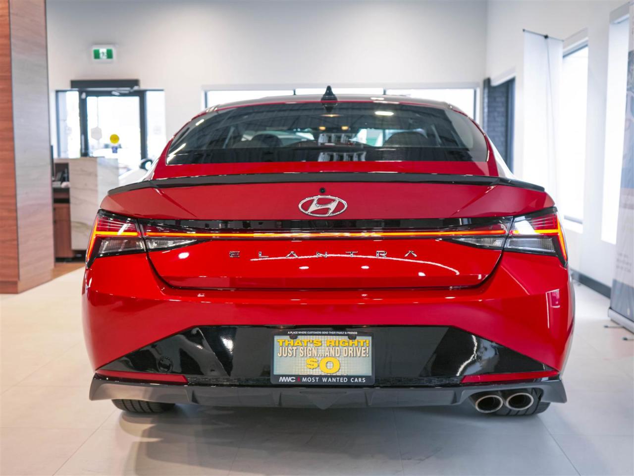 2022 Hyundai Elantra N LINE | LTHR | HYUNDAI SERVIVED | NO ACCIDENTS Photo4