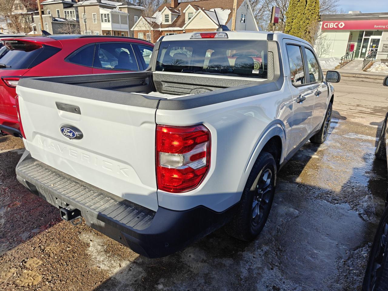 2025 Ford Maverick SUPERCREW XLT Photo2