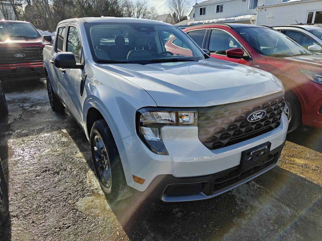 2025 Ford Maverick SUPERCREW XLT Photo3