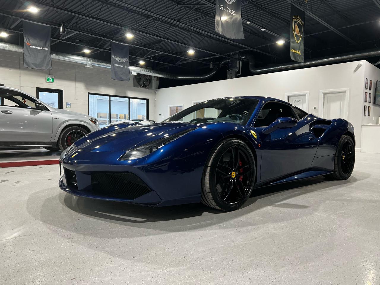 2016 Ferrari 488 GTB  Photo2