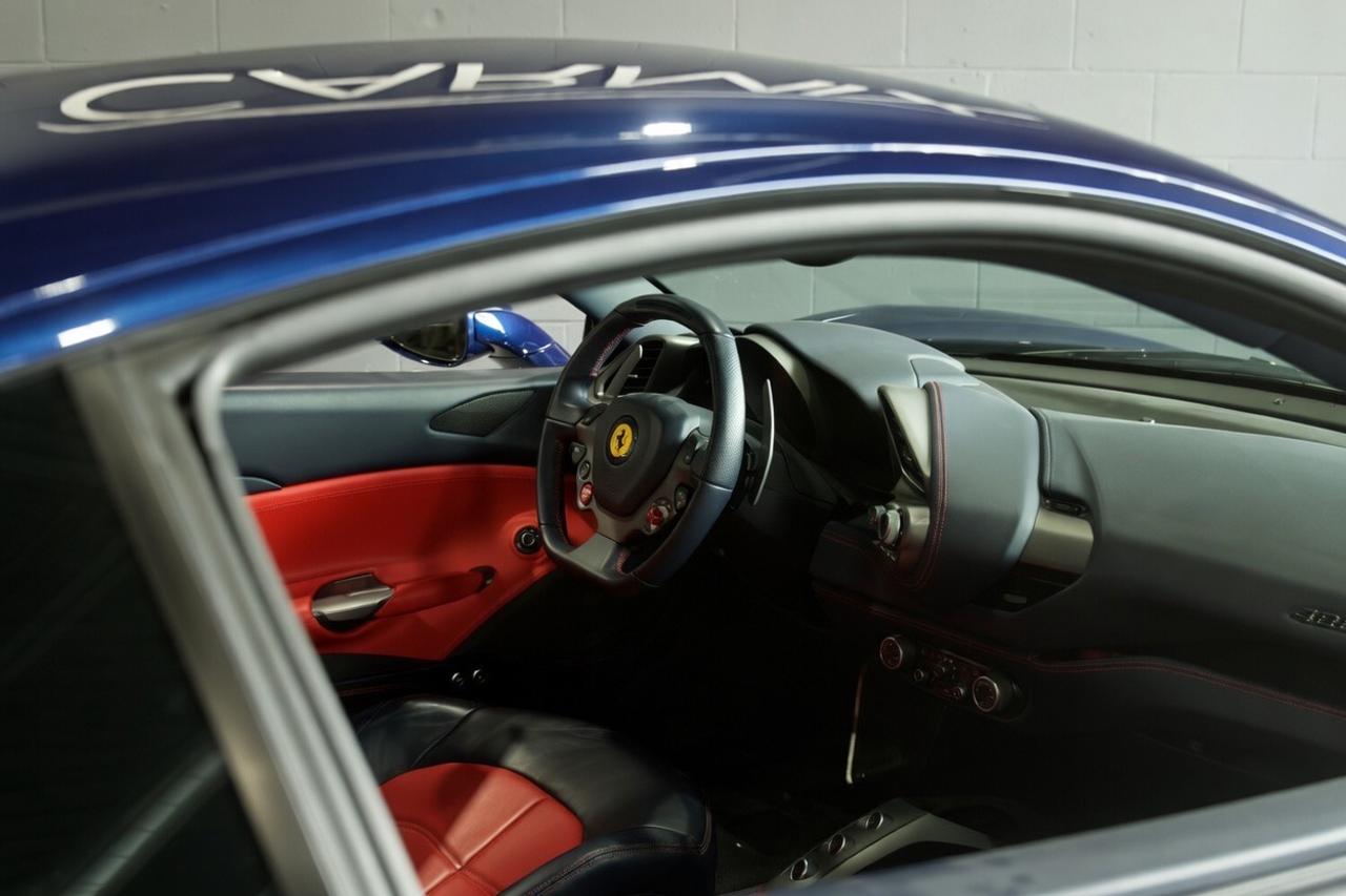 2016 Ferrari 488 GTB  Photo
