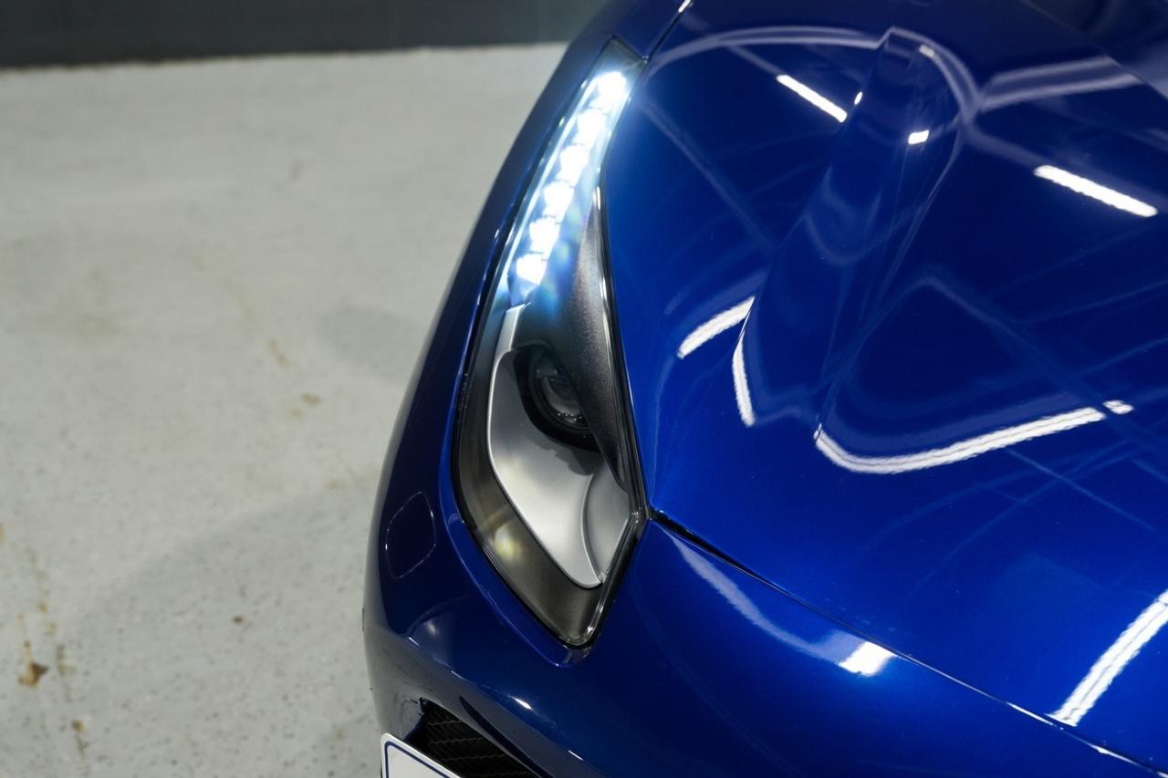 2016 Ferrari 488 GTB  Photo