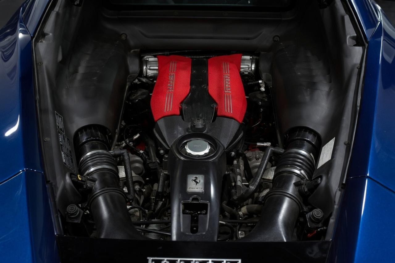 2016 Ferrari 488 GTB  Photo