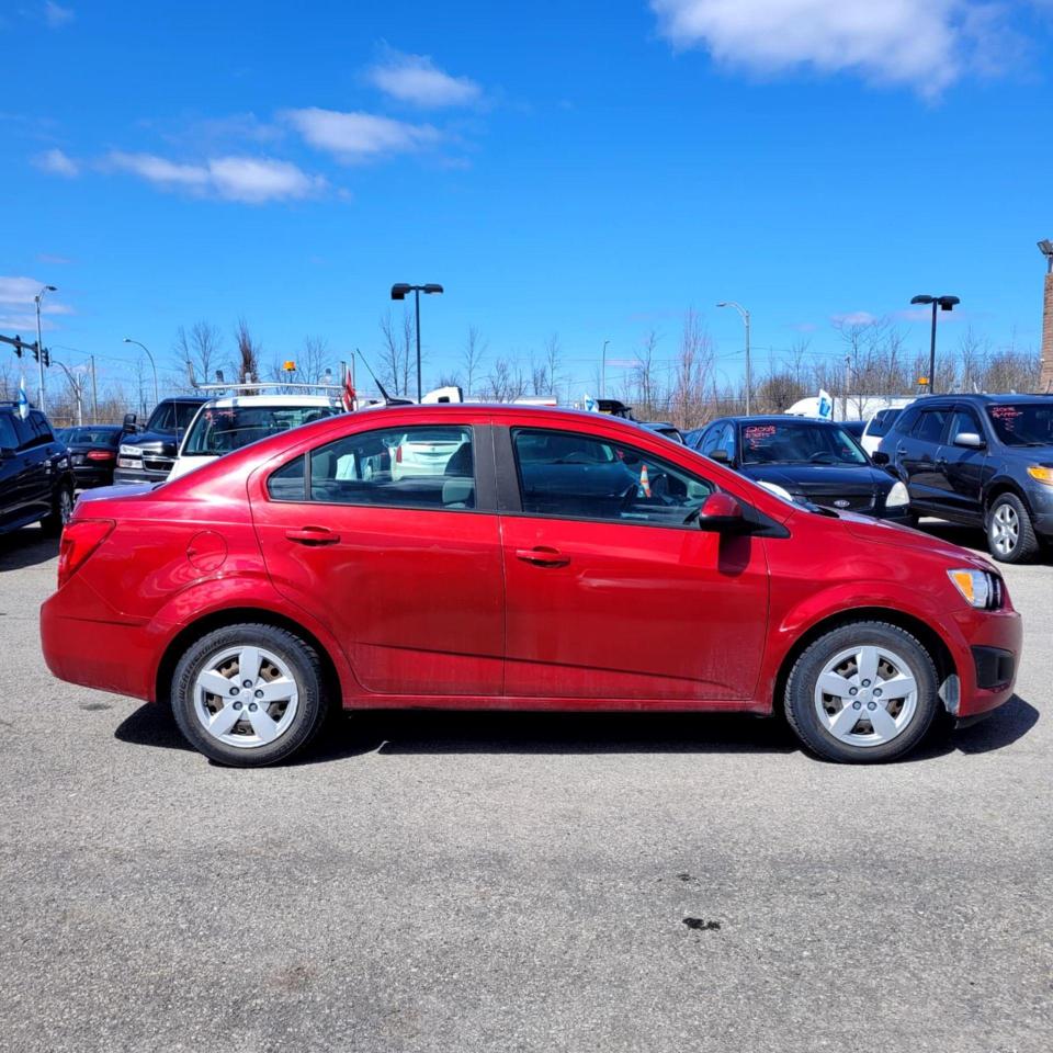 2012 Chevrolet Sonic  - Photo #3